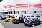 Bild (9/12): Grosser Stand des Porsche Zentrums Zug - Swiss Classic World 2015 (© Bruno von Rotz, 2015)