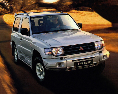 Bild (1/10): Mitsubishi Pajero Metal Top (1997) - Auch als Zweitürer erhältlicj (© Zwischengas Archiv)