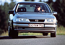 Bild (6/7): Opel Vectra V6 1993 - Ich werde 30 - Opel Vectra (© Zwischengas Archiv, 1993)