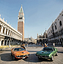 Bild (5/10): Alfa Romeo Montreal (1970) - Zwei Montreal in Mailand (© Zwischengas Archiv)