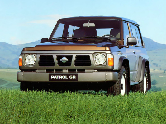 Bild (1/15): Nissan Patrol GR 3-door (1987) (© Diverse Archive, 1987)