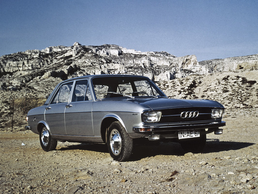 Bild (1/7): Audi 100 LS 1968 - Ich werde 50 - Audi 100 C1 (© Zwischengas Archiv, 1968)