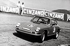 Bild (1/5): Porsche 911 in den Sechzigerjahren am Rossfeldrennen (© Rossfeldrennen, 1960)