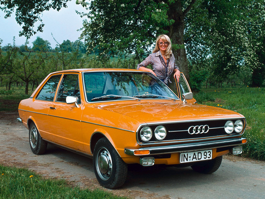 Bild (1/25): Audi 80 GL B1 (1972) (© Werk/Archiv, 2022)