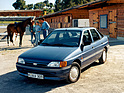 Bild (6/11): Ford Escort (1990) - Der Escort auf einer Ranch (© Ford Archiv / Werk, 1990)