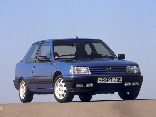 Bild (1/12): Peugeot 309 GTI (1986) (© Werk/Archiv, 2015)
