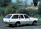 Bild (15/18): Opel Rekord D 2000 Caravan (1975) – auffällige Strebe bei den hinteren Seitenfenstern (© Zwischengas Archiv, 1975)
