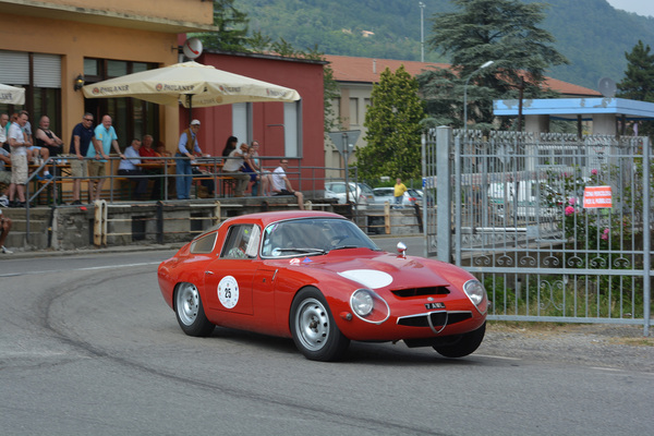 Bild (1/6): Alfa Romeo Giulia TZ1 (1965) - am Bergrennen Vernasca Silver Flag 2014 (© Stephan Traber, 2014)