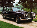 Bild (5/13): Rolls-Royce Corniche Coupé (1975) - Strotzt vor Präsenz (© Zwischengas Archiv)