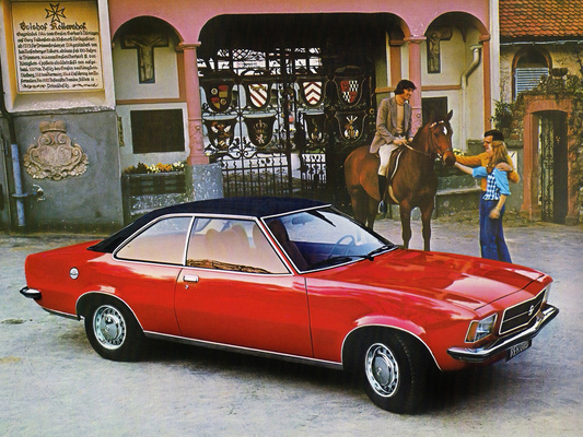 Bild (1/18): Opel Rekord D Coupé (1972) – auch das Coupé zeichnet sich durch eine schlichte Linienführung aus. (© Zwischengas Archiv, 1972)