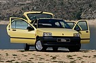 Bild (1/17): Renault Clio RN (1990) - 5 türig (© SwissClassics, 1990)
