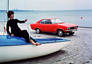 Bild (12/14): Opel Manta Deluxe (1970) - Ein Manta, der sich wohler an Land als im Wasser fühlt (© Opel Archiv / Werk, 1970)