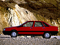Bild (4/17): Renault 21 Limousine (© Werk / Archiv, 1986)