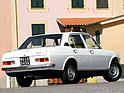 Bild (6/17): Alfa Romeo Alfetta 1.6 (116) (1975) – geradlinige Heckgestaltung (© Zwischengas Archiv, 1975)