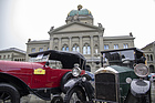 Bild (16/18): Impression der Historic Vehicle Days 2019 - Sternfahrt auf den Bundesplatz (© Mark Siegenthaler, 2019)