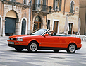Bild (3/13): Audi Cabriolet (1991) - Auf einer Piazza in Italien (© Zwischengas Archiv, 1991)