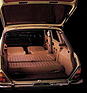 Bild (3/12): Austin Maxi (1972) Kofferraum mit Sitzen - Ich werde 50 - Austin Maxi (© SwissClassics 2019, 1972)