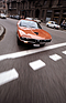 Bild (10/10): Alfa Romeo Montreal (1970) - Wenn man den im Rückspiegel sieht, ist ein Unfall nahe (© Zwischengas Archiv)